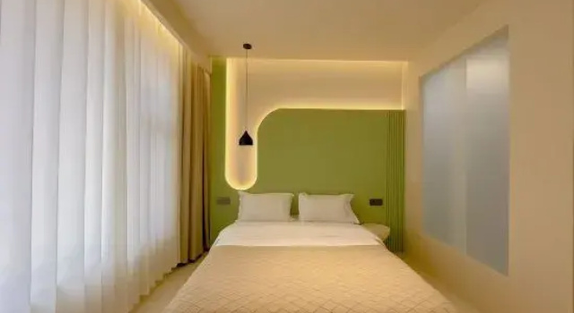 Люкс Premier Taihangli Boutique Hotel