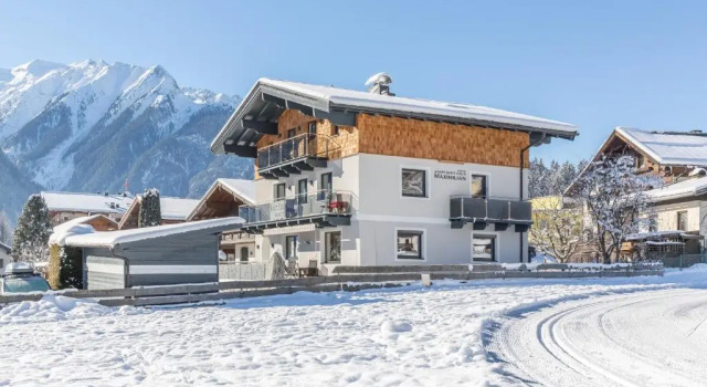 Апартаменты с 3 комнатами Apartmenthaus Maximilian