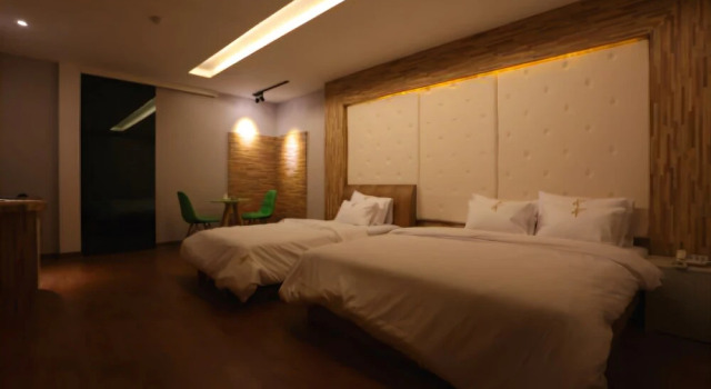 Java Hotel