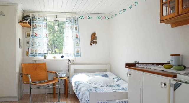4 Person Holiday Home in Hamburgsund, Book Hotel  