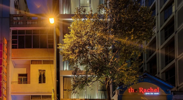 Avora Hotel