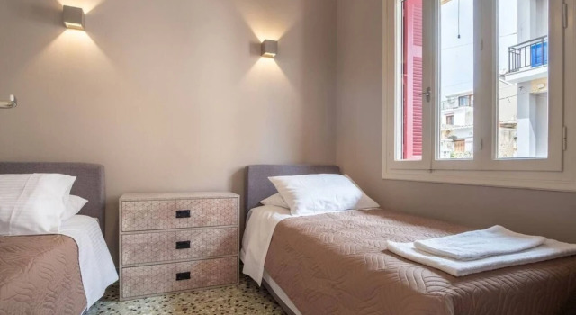 4 Guests - Veneris Residence Apartment in Chania, Забронировать Апартаменты/квартира Ханья периферийная единица Ханья, рядом с Муниципальный рынок Ханьи
