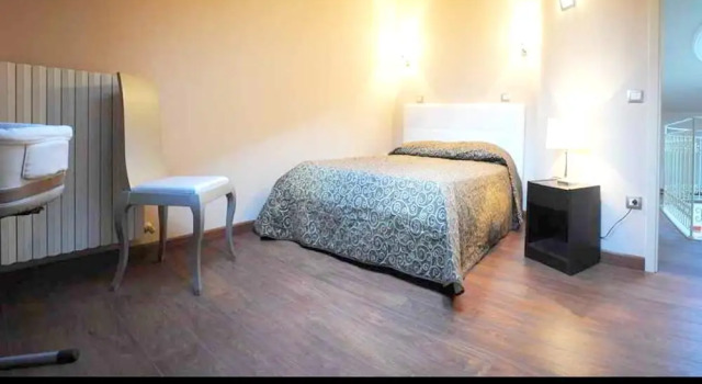 House With 2 Bedrooms In Montelabbate With Wonderful Sea View Private Pool Enclosed Garden, Rezervovat Hotel Hotely v Montelabbate s parkováním, Parkování