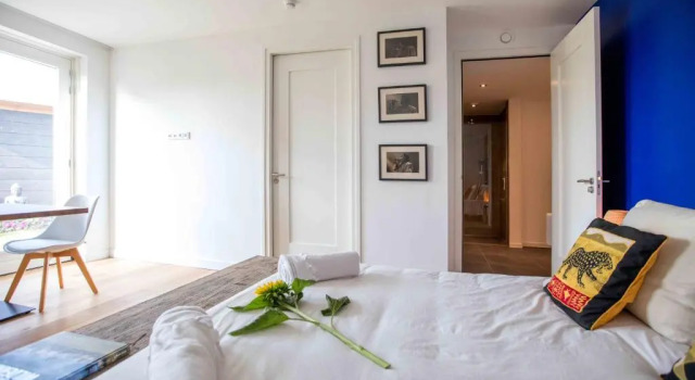 Amsterdam Area Residence Oosterwold, Забронировать Отель Алмере Флеволанд