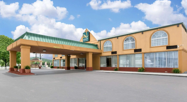Номер Standard Quality Inn & Suites Horse Cave - Cave City