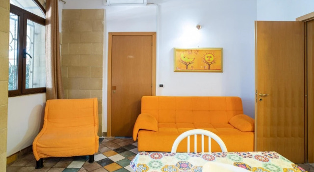 La Casa Di Luca in Pulsano, Rezerwuj Hotel Pulsano Salento