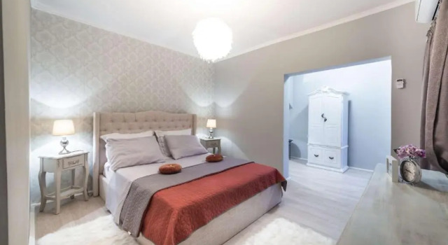 Holiday Home Floreat, Забронировать Апартаменты/квартира Отели Оребич с бассейном, Бассейн