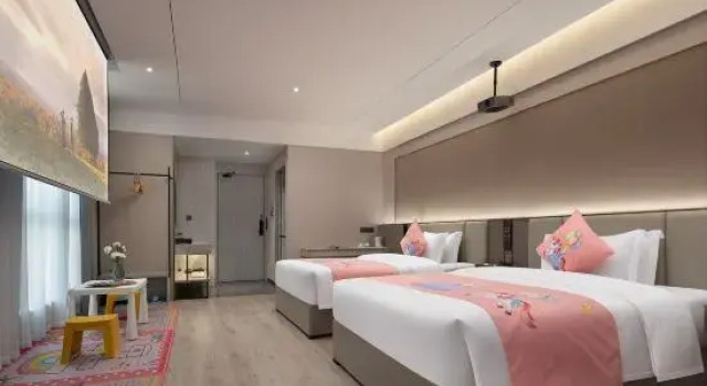 Семейный тент Moshang V Hotel (Changsha Fuyuan Bridge West Subway Station)