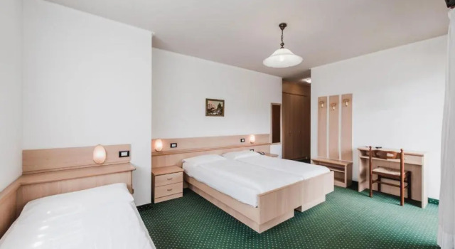 Трёхместный номер Standard Suàn Hotel