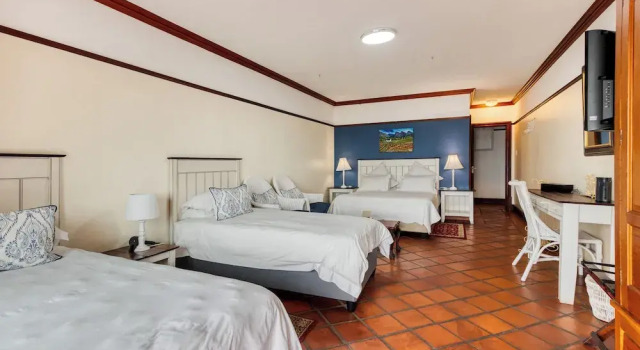 Семейный номер Standard с балконом и с видом на море Berg en Zee Guesthouse