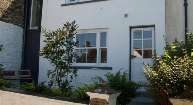 Cozy Holiday Home near Beach in Polruan Great Britain