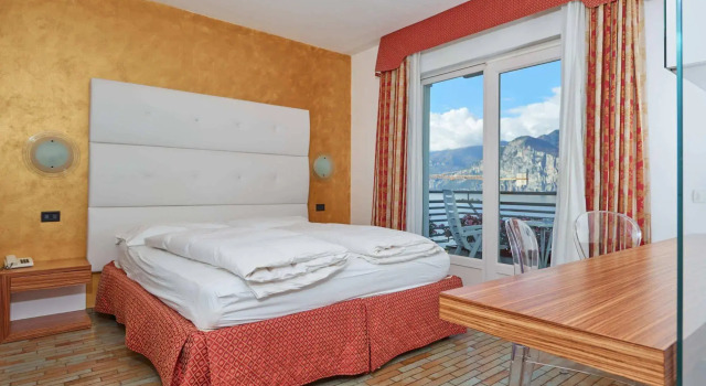 Hotel Capri, Book Hotel Hotels in Veneto with a Pool, Swimming Pool
