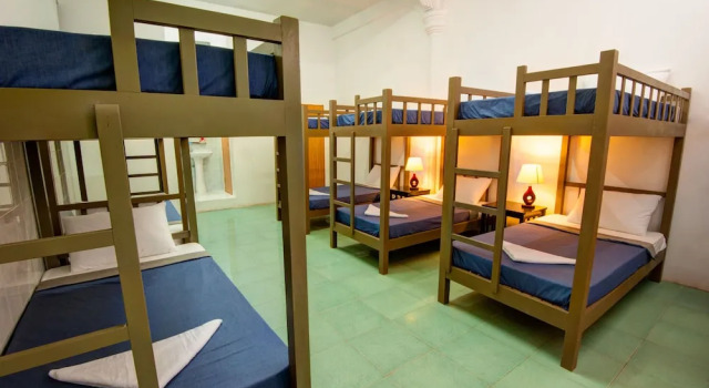 Кровать в общем номере Base Villa Phnom Penh - Hostel