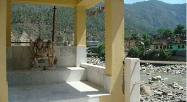 Shiv Parivar Resort, Rezervovat Lázně / Resort Uttarkāshi Uttarakhand