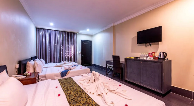 Семейный номер Deluxe Central Night Hotel