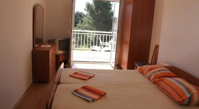 Apartments Lejla Korčula, Забронировать Апартаменты/квартира Отели Корчулы с парковкой, рядом с Частный Пляж «Виллы Корчула», Парковка