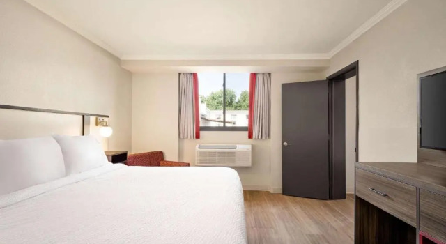 Люкс Ramada by Wyndham Allentown Bethlehem