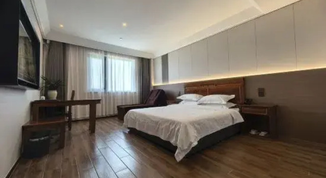 Люкс Deluxe Yihou Boutique Hotel (Changshu Dongzhang)