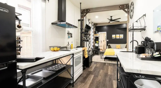 Апартаменты Cozy Vintage Studio Near Downtown SLC