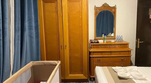 Manazel Al Saadiq Hotel