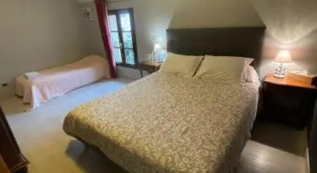 Le Crot Pansard, Rezerwuj Hotel Hotele w Cher z parkingiem, Parking