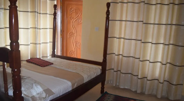 Номер Deluxe с балконом и с видом на озеро Kyaninga Royal Cottage