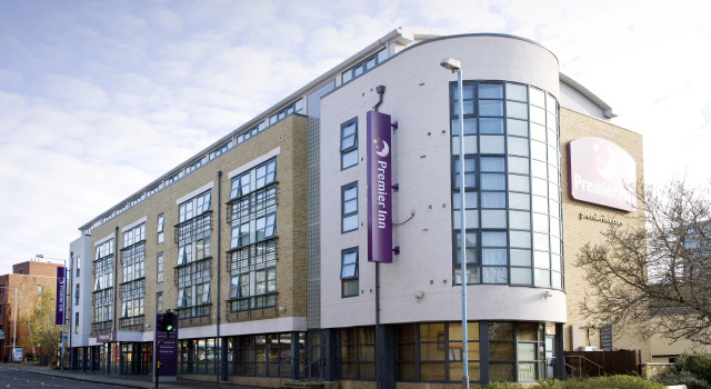 Premier Inn London Kew Bridge, Забронировать Отель Отели Англии 3 звезды, 3*