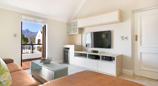 Winelands Golf Lodges 35, Забронировать Дом для отпуска Коттеджи Стелленбос, рядом с De Zalze Golf Club, Коттедж
