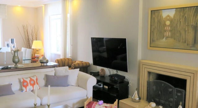 Modern Bohemian Apt 2 Bdr-fenerbahce-by The Sea, Varaa Hotelli Hotellit Marmara-alue pysäköinnillä, Pysäköinti