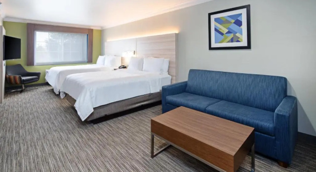 Двухместный люкс c 1 комнатой Holiday Inn Express & Suites Watsonville by IHG