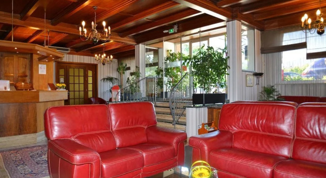 Aux Ducs de Lorraine, Rezervasyon Otel Saint-Hippolyte havuzlu oteller, Yüzme Havuzu