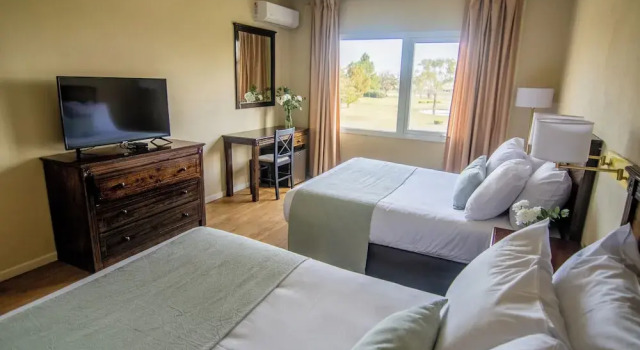 Четырёхместный семейный номер Standard Wyndham Garden Campana