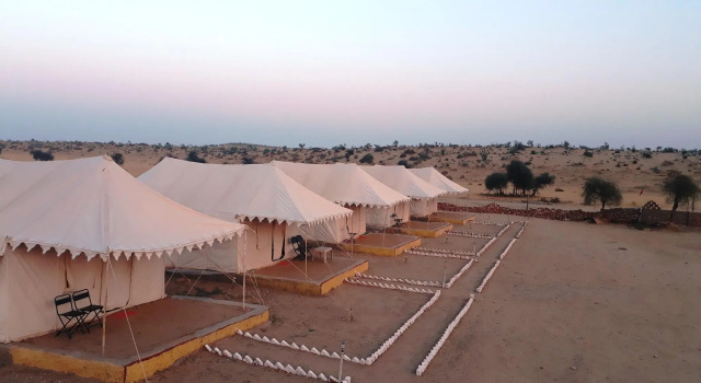 Chandani Desert Resort and Camp, Varaa Lomakeskus Hotellit Khuri aamiaisella, Aamiainen