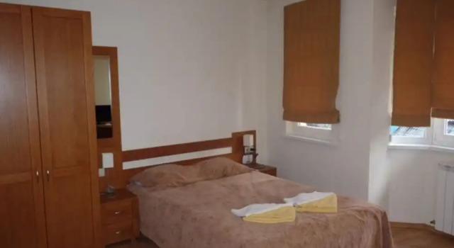 PM Services Royal Plaza Apartments, Book Apartment Samokov 