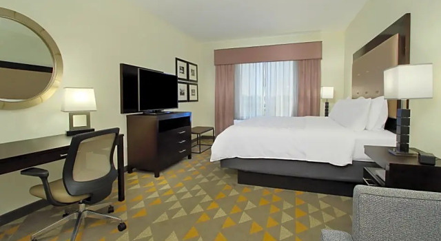 Номер Premium Holiday Inn Hammond by IHG