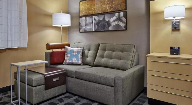 Номер Standard TownePlace Suites by Marriott London