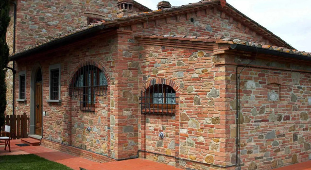 Country House in Chianti With Pool ID 31, Забронировать Дом для отпуска Коттеджи Монтайоне, Коттедж