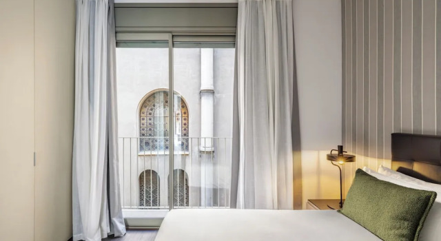 Апартаменты Comfort с 2 комнатами с балконом и с видом на город Aspasios Catedral Apartments