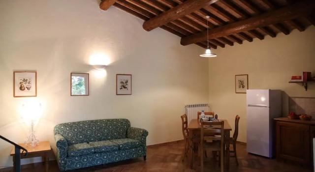 Tenuta Montemassi Podere Montauzzo, Reservar Hotel Montemassi Toscana