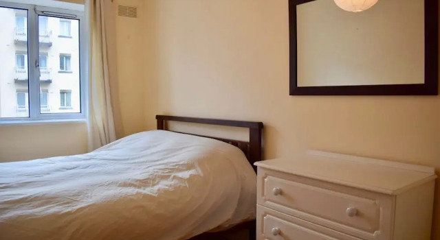 1 Bed Apartment in Dublin City Centre, Забронировать Апартаменты/квартира Дублин Каунти Дублин, рядом с Городская усадьба Пауэрскортов