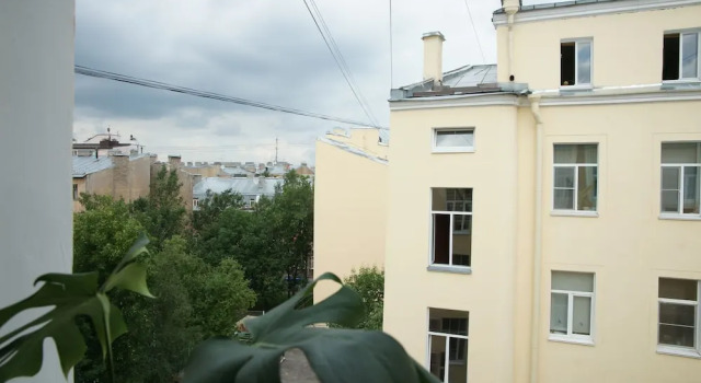 Malevich Hostel, Забронировать Хостел Отели Санкт-Петербурга с парковкой, рядом с Российский государственный педагогический университет им. А. И. Герцена, Парковка