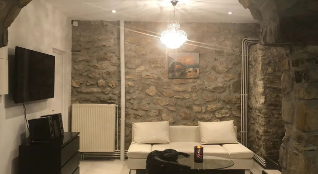 Maison en bord de seine, Забронировать Отель Буассиз-ле-Руа Иль-де-Франс