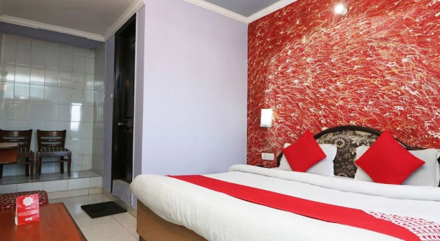 OYO 24124 Hotel Camel View, Rezervovat Hotel Mussoorie Uttarakhand