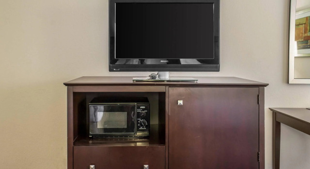 Четырёхместный номер Standard Econo Lodge Ankeny - Des Moines