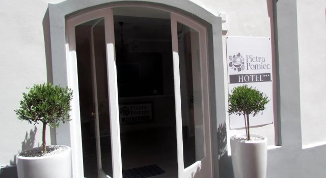 Pietra Pomice Hotel