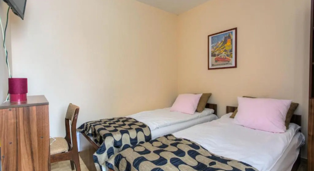 Antracyt, Book Hotel Billige hoteller i Lillepolen