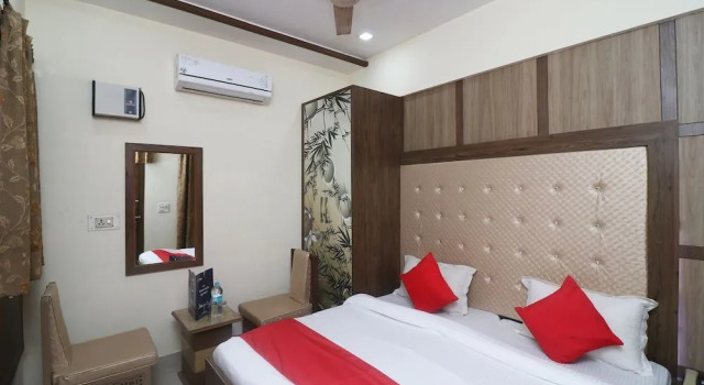 Hotel Amba Inn
