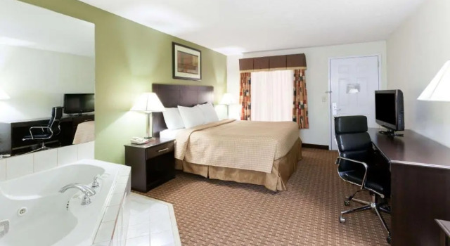Люкс Super 8 by Wyndham Decatur/Dntn/Atlanta Area