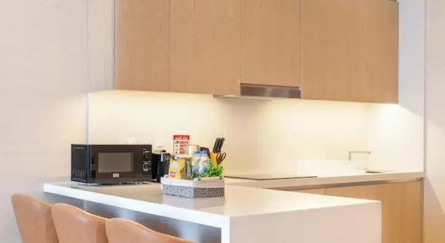 Апартаменты Superior Luxurious St Regis 1 Bed Palm View