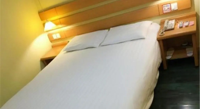 Номер Standard Home Inn Chongqing Wanzhou Dianbao Road Wanda Plaza